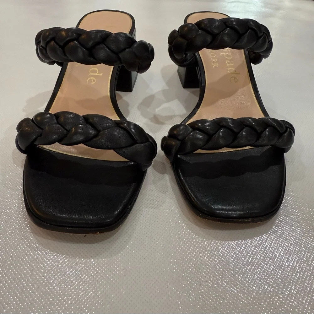 kate spade Womens Size 7.5 Sandal Juniper Puffy Braided Black Leather